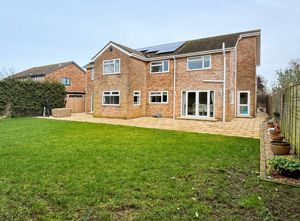 Photo 14- click for photo gallery